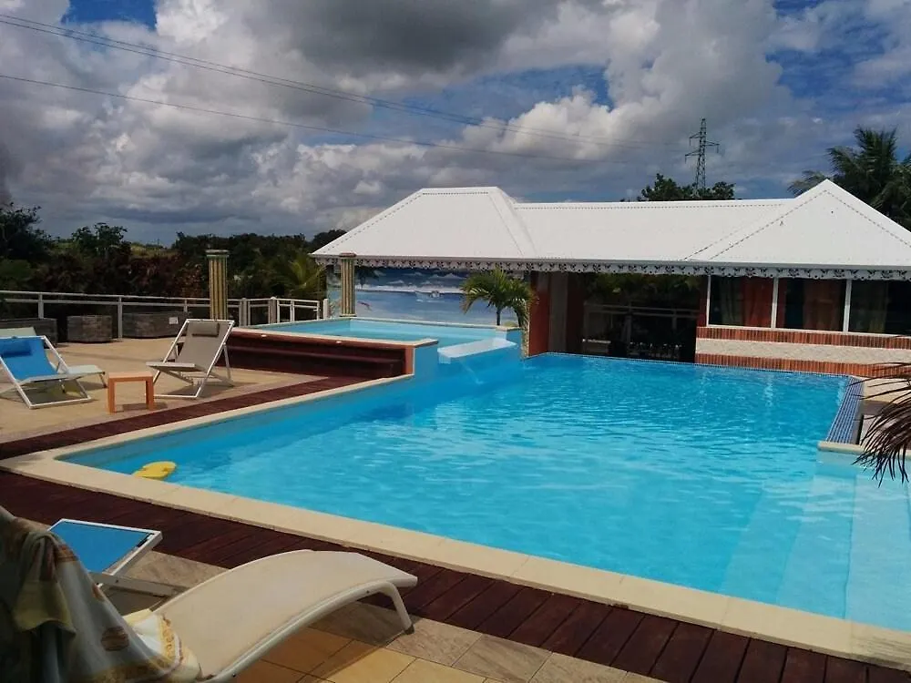 Tatil Evi Grande Vigie Gite Piscine Commune Saint-Francois  Guadeloupe